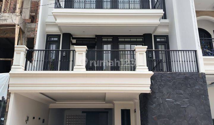 Dijual Rumah Cluster American Modern Rooftop di Jagakarsa Jakarta Selatan 1