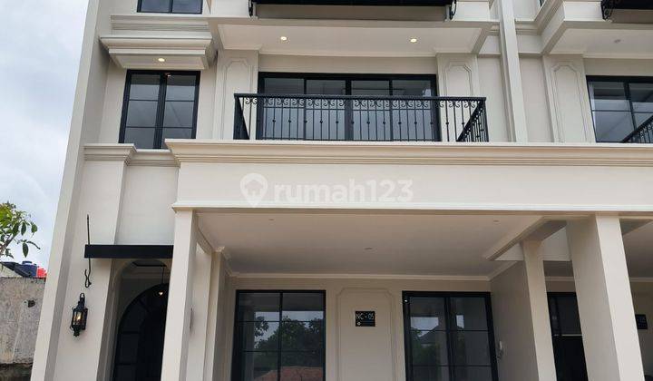 Dijual Rumah Mewah di Jln Raya Durian Jagakarsa Jakarta Selatan 1