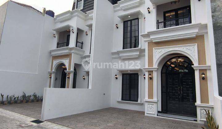 Dijual Rumah Cluster Fasilitas Kolam Renang di Kebagusan Jakarta Selatan 2