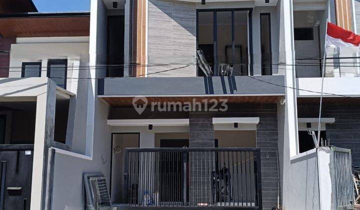 Rumah Sutorejo Prima New, Minimalis, Semi Furnish 1