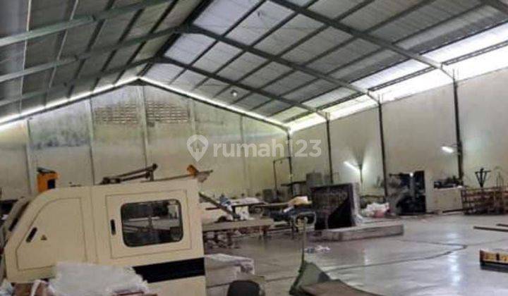Ildva Uywne, Gudang Menganti Gresik Siap Pakai 1
