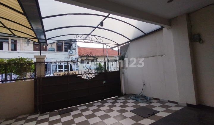 Rumah Darmo Permai Selatan Strategis, Furnish Rumah Darmo Permai Selatan Strategis, Furnish