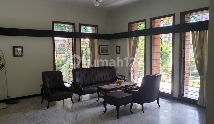 Rumah Darmo Permai Timur Strategis 2