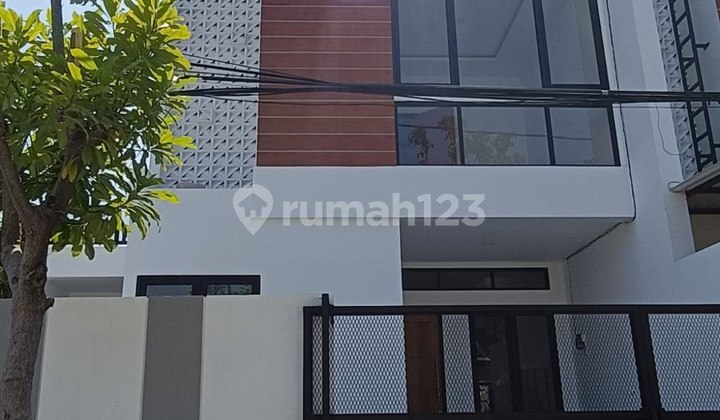 Dijual Rumah Gading Pantai - Baru Gress - Hook 1