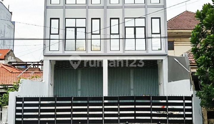 FOR RENT: PUCANG ANOM SHOPHOUSE - BRAND NEW