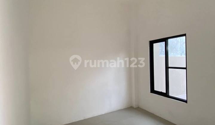 Dijual Rumah Gununganyar - Baru Gress 2