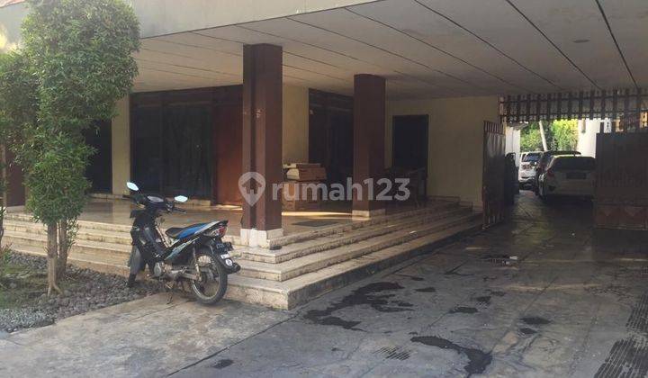 Ukiaw, Rumah Area Pusat Koata Jl Walikota Mustajab Strategis 2