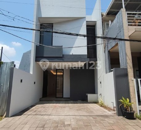 Dharmahusada Mas New Gress Modern Industrial House Near Unair Galaxy Mall 1