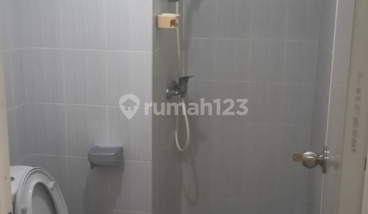 Disewakan Murah Apartemen Puncak Dharmahusada Siap Huni Lengkap 6