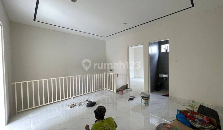 Dijual Rumah Gress New Minimalis, Mulyosari, Surabaya 2