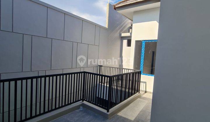 Rumah Manyar Bangunan Baru Gress Dekat Galaxy Mall, Sby Timur 2