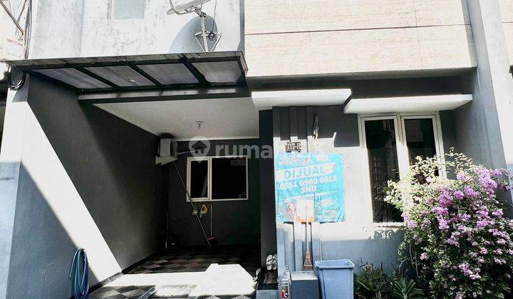 Rumah 2 Lantai Terawat Dan Siap Huni di Pusat Surabaya 1