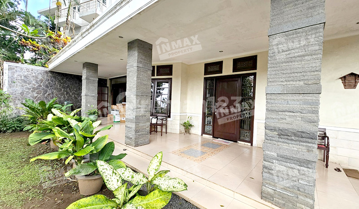 For rent: comfortable semi-furnished residence in a strategic mountain area.