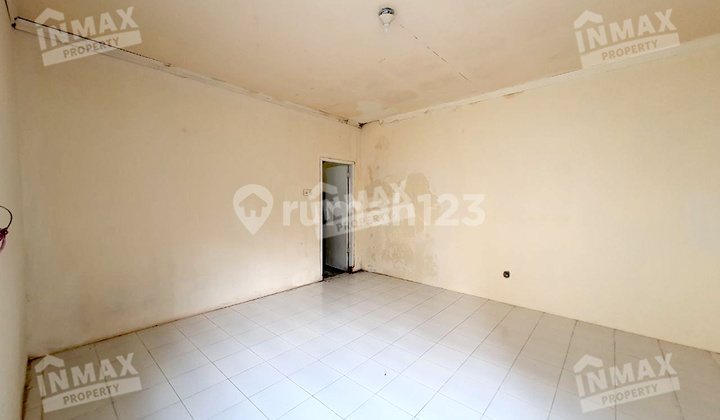 For Rent Spacious House for Business Zero Main Road at Letjen Sutoyo