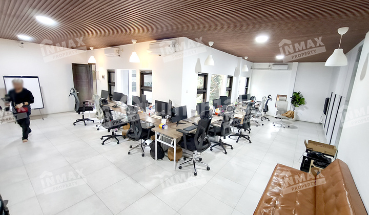 For Rent Furnished Commercial Space for Office/Cafe in Polehan 1
