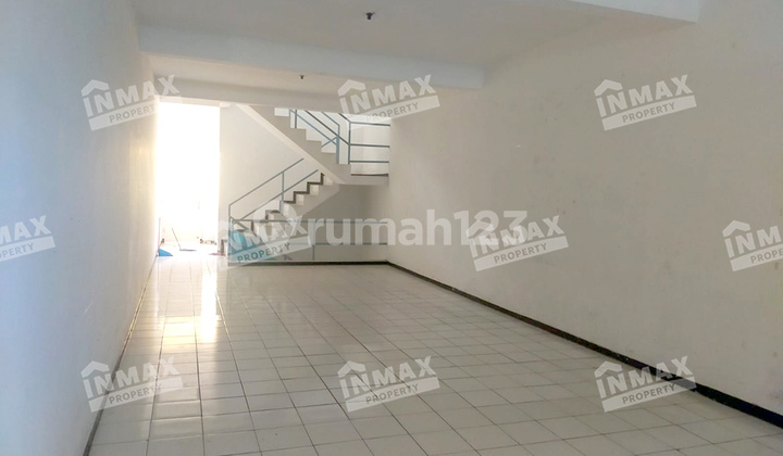 Cheap for Rent 3-Story Shop House for Business, Zero Road Access on Tidar Main Road. 2
