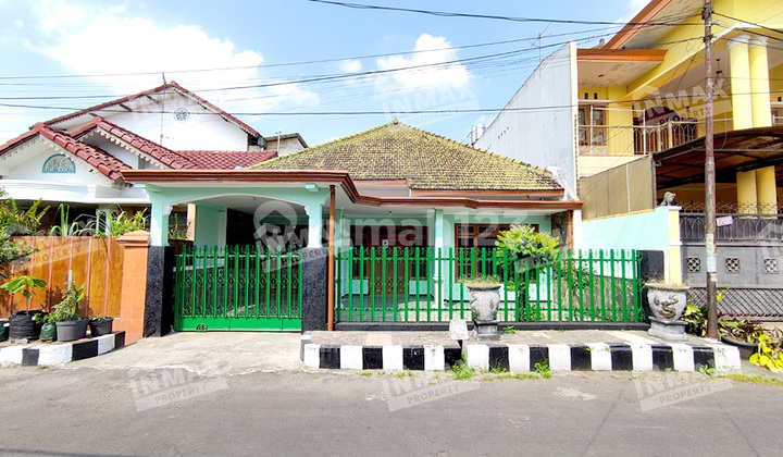 Disewakan Murah Rumah Kosongan di Area Bunga2 Disewakan Murah Rumah Kosongan di Area Bunga2