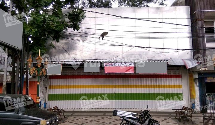 For Rent: 11-Meter Wide Shop in Basuki Rahmat Shopping Complex