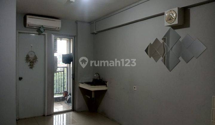 Disewakan 2BR Unfurnished Apartemen Bassura City  1