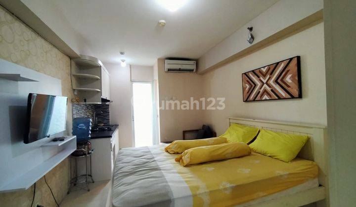 Disewakan Studio Tahunan Apartemen Bassura City Full Furnished  2