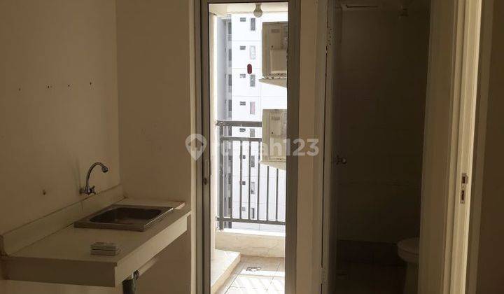 Disewakan 2br Unfurnished Apartemen Bassura City 1