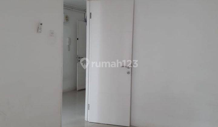 Disewakan 1BR Unfurnished Apartemen Bassura City 2