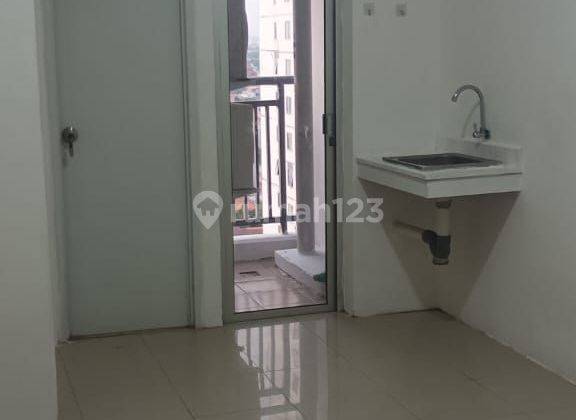 Disewakan 2BR Kosongan Apartemen Bassura City Tower Edelweiss 1