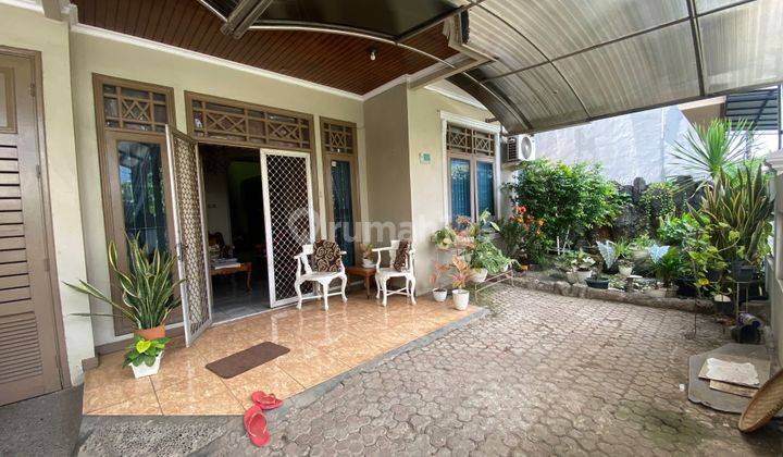 Dijual Rumah Pondok Gede SHM 2 Menit Dari Exit Tol Pondok Gede Rumah SHM - Sertifikat Hak Milik di Jl. Wadas Raya, Pondok Gede 2