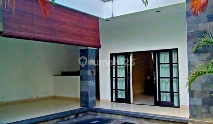 Villa Jual Lokasi Semer  1