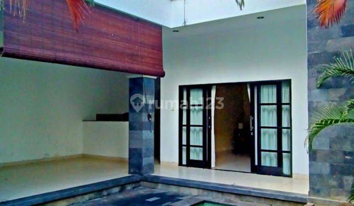 Villa Jual Lokasi Semer  2