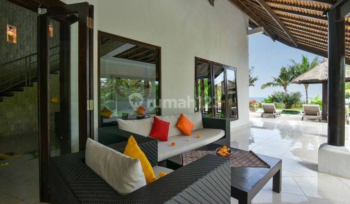 Villa Jual Lokasi Umeanyar 1