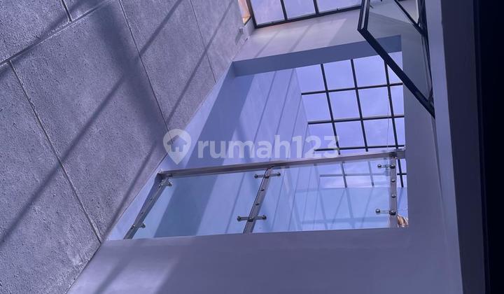 Rumah Baru Renovasi Bebas Banjir Semifurnish Dekat Stasiun di Kramat Jaya Baru Jakarta Pusat 2