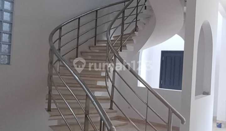 Rumah Baru Renovasi Total Hadap Timur Siap Huni di Taman Sunter Agung Jakarta Utara 2