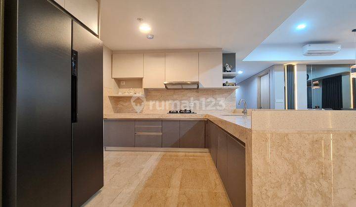 Apartemen Luas Tipe 4+1 BR Full Furnish Siap Huni Lantai Tengah Holland Village Cempaka Putih Jakarta Pusat 1