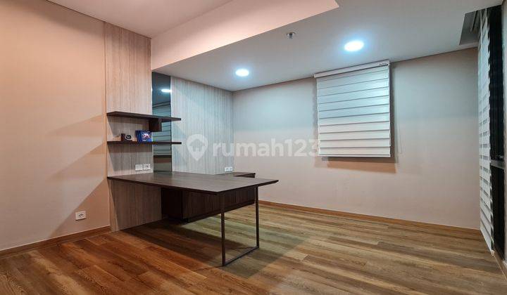 Apartemen Luas Tipe 4+1 BR Full Furnish Siap Huni Lantai Tengah Holland Village Cempaka Putih Jakarta Pusat 2