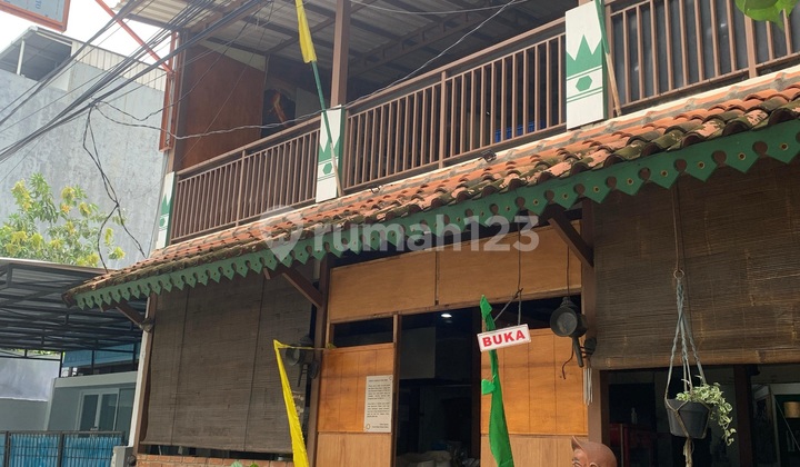 Rumah Pinggir Jalan Cocok untuk Resto/ Cafe di Kelapa Gading Jakarta Utara