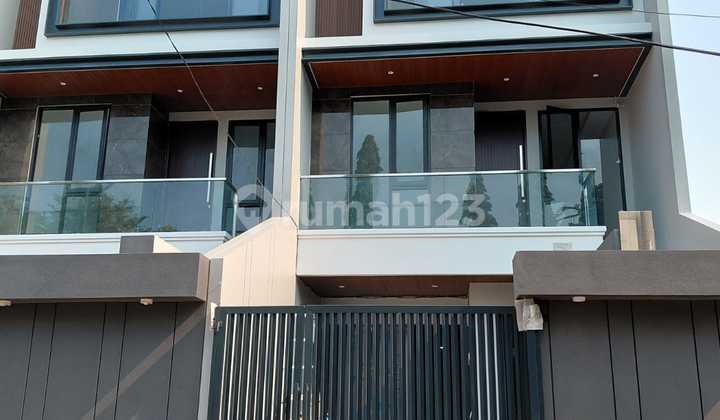 Rumah Brand New Minimalis Modern Hadap Utara Siap Huni di Sunter Agung Jakarta Utara