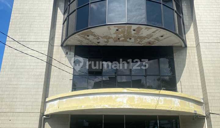 Gedung 5 Lantai Cocok untuk Office Space, Hotel, Hospital, Showroom, Coworking, Coliving & Service Apartement di Matraman Raya Jakarta Pusat