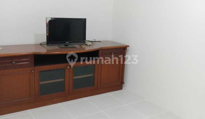 Semi-Furnished Apartment Ready to Occupied Near Culinary Center & LRT in Kelapa Gading, North Jakarta 2