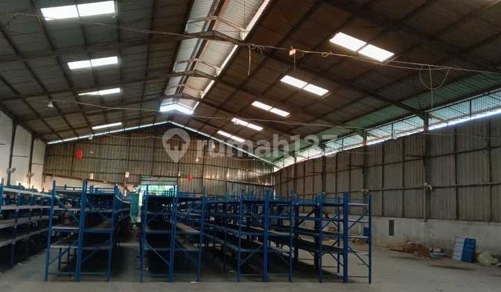 Affordable Warehouse Price, Factory Permit Possible, Waste Disposal Allowed, Flood-Free, Container Available in Tambun Bekasi.