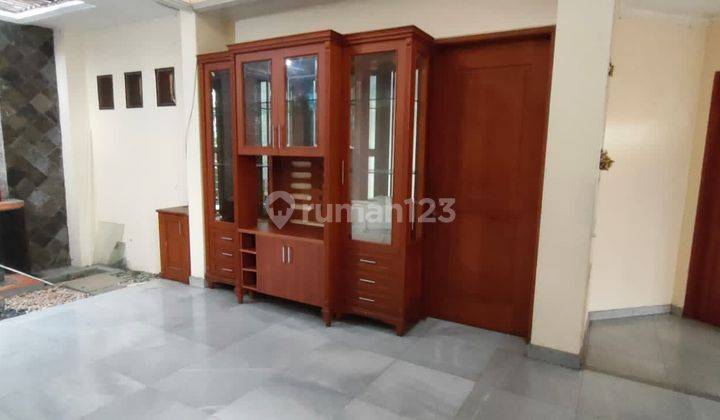 Rumah 2 Lantai Semifurnish Bagus Siap Huni Di Cempaka Putih Jakarta Pusat 2