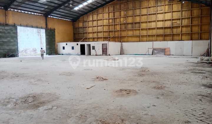 Gudang Akses Container Cocok untuk Logistik Aman & Bebas Banjir Siap Pakai di Muara Baru Jakarta Utara