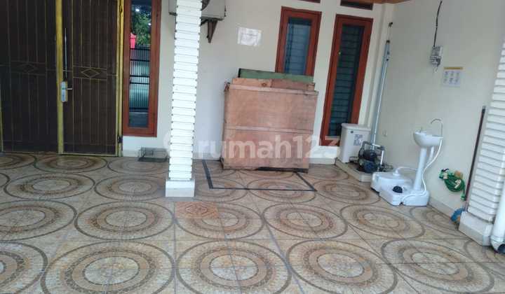 Rumah 2 1/4 Lantai Dekat Danau & Kuliner Akses Mudah di Sunter Indah Jakarta Utara Rumah 2 1/4 Lantai Dekat Danau & Kuliner Akses Mudah di Sunter Indah Jakarta Utara