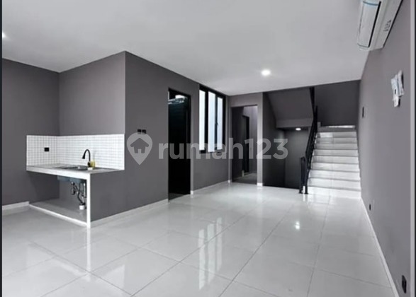 Semi-Furnished Modern Minimalist House Ready to Occupy in Tebet, South Jakarta 2