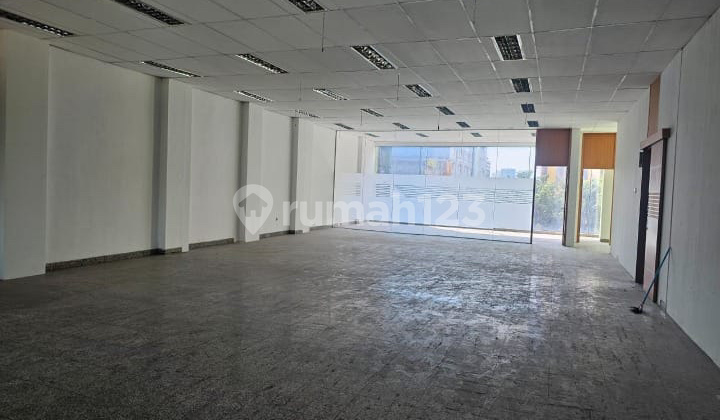 Gedung 4 Lantai Cocok untuk Berbagai Usaha di Kawasan Melawai Jakarta Selatan 2