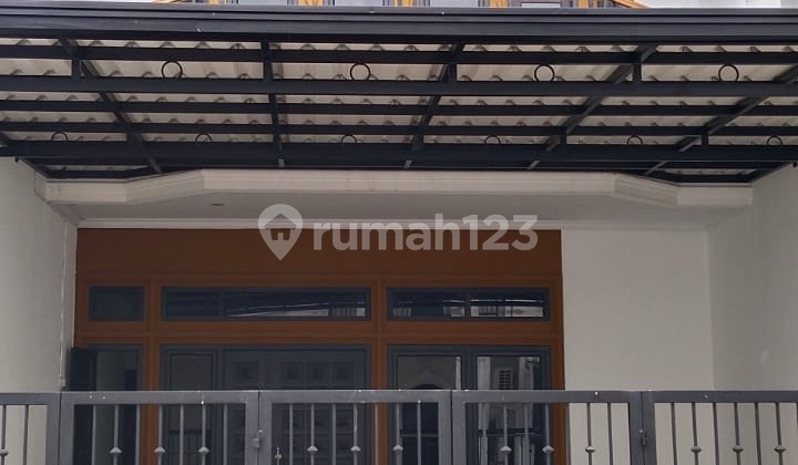 Townhouse Eksklusif Lingkungan Nyaman Akses Mudah Cocok untuk Keluarga Siap Huni di Pondok Kowera Jakarta Timur Townhouse Eksklusif Lingkungan Nyaman Akses Mudah Cocok untuk Keluarga Siap Huni di Pondok Kowera Jakarta Timur