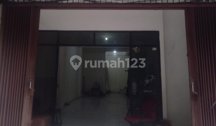 4-Story Ready-to-Use Ruko in Enggano, North Jakarta 2