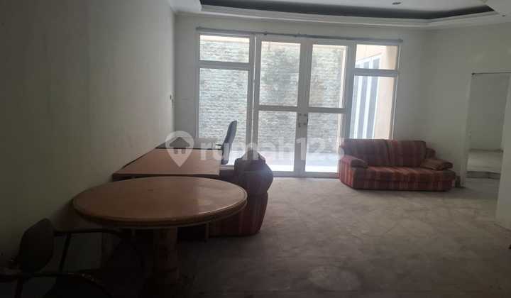 Rumah 2 Lantai bisa untuk Gudang, Ekspedisi Dll di Pinggir Jalan Raya di Sunter Jakarta Utara 2