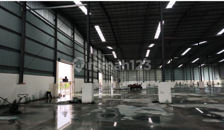 Gudang Brand New Luas Tinggi Kokoh Akses Container Siap Pakai di Sepatan Tangerang