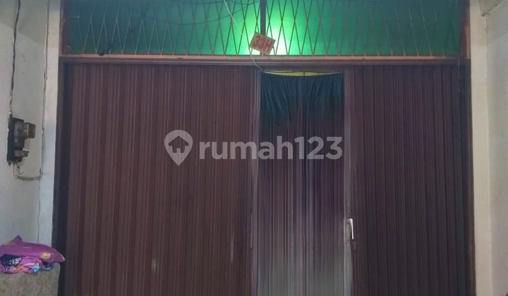 5-Story Shop House at Affordable Price in Pengukiran Pekojan Pejagalan, North Jakarta 5-Story Shop House at Affordable Price in Pengukiran Pekojan Pejagalan, North Jakarta